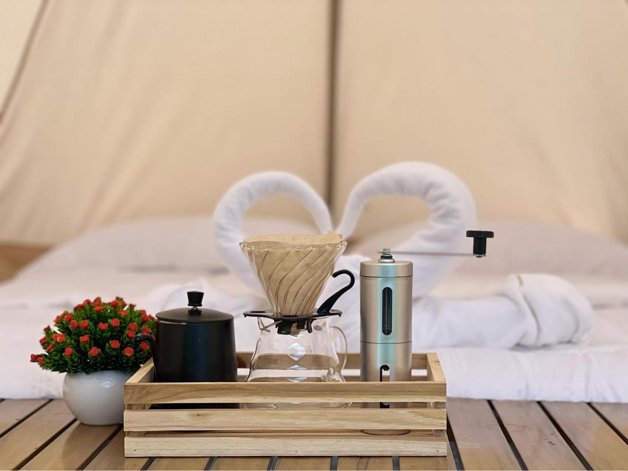 Ban Thung Lang Tham Camping Phutajoy Khaosok แคมป์ปิ้งภูตาจ้อยเขาศก מראה חיצוני תמונה
