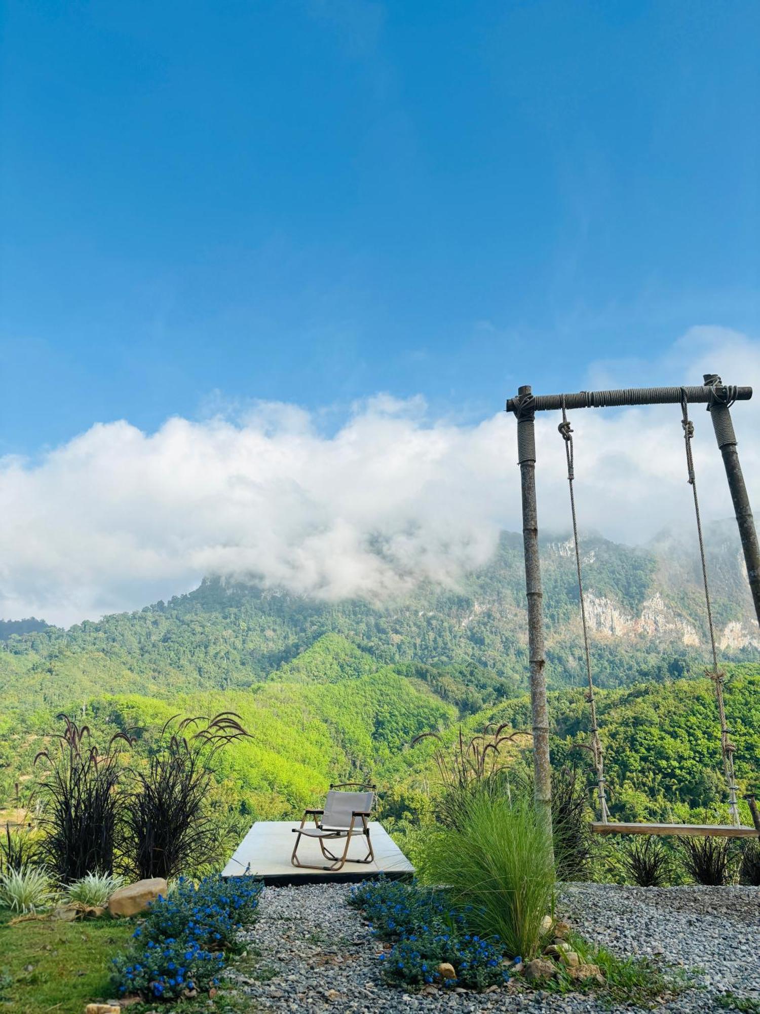 Ban Thung Lang Tham Camping Phutajoy Khaosok แคมป์ปิ้งภูตาจ้อยเขาศก מראה חיצוני תמונה
